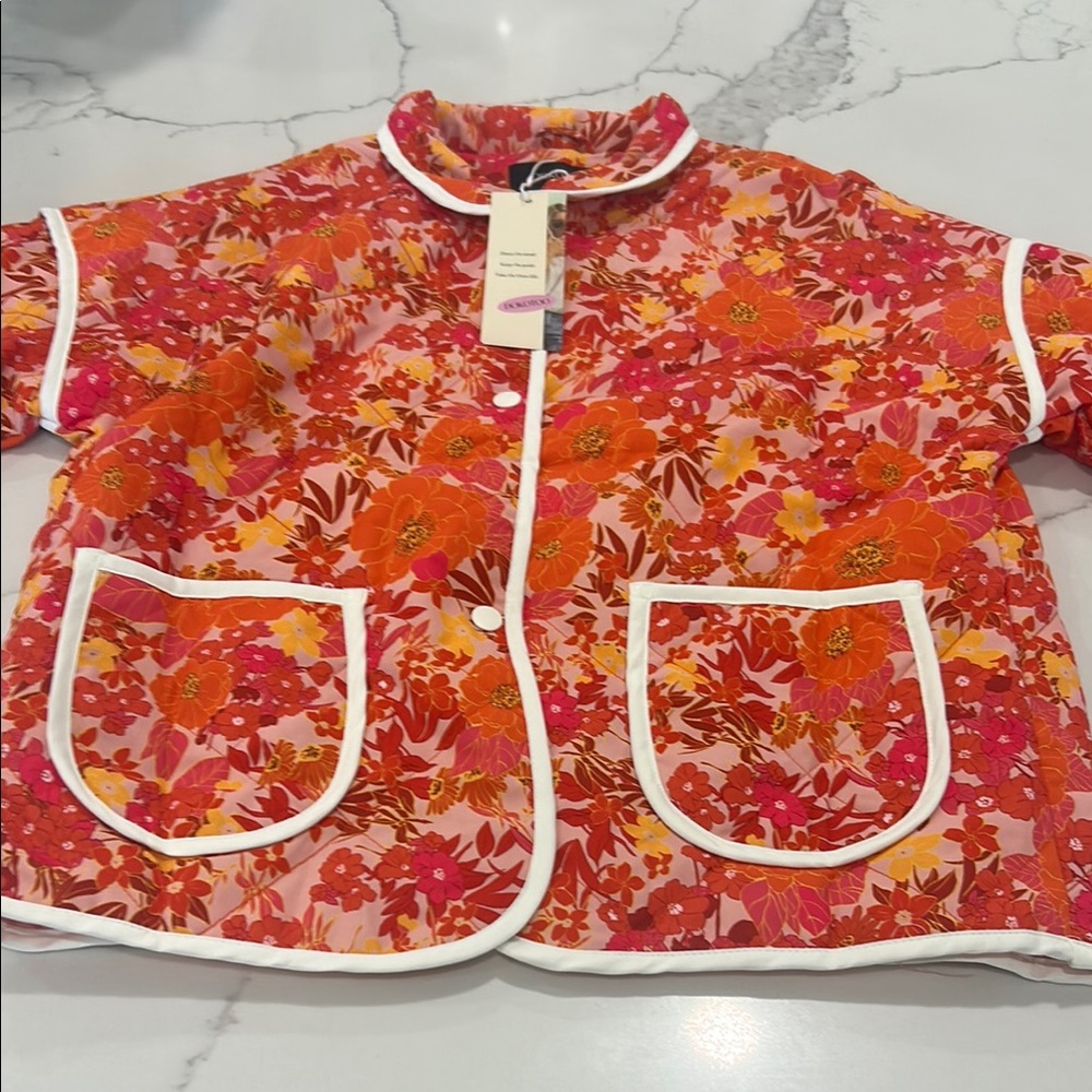 Dokoto‎ New With Tags Floral Quilted Jacket. Size S - Picture 9 of 12
